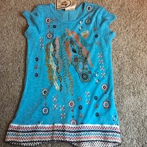 Girls tunic with a really cool horse